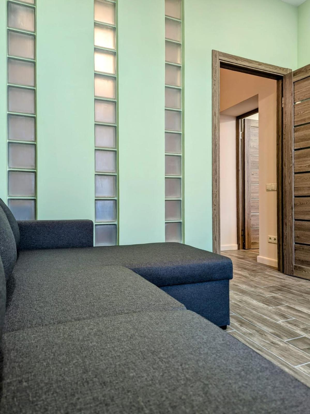 Intourist Residence Premium Studio บาทูมิ ภายนอก รูปภาพ